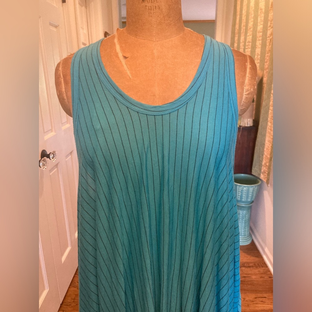 COMFY USA Dress Handkerchief Hem TURQUOISE Crinkle Poly Rayon L Worn onc… - Picture 5 of 13
